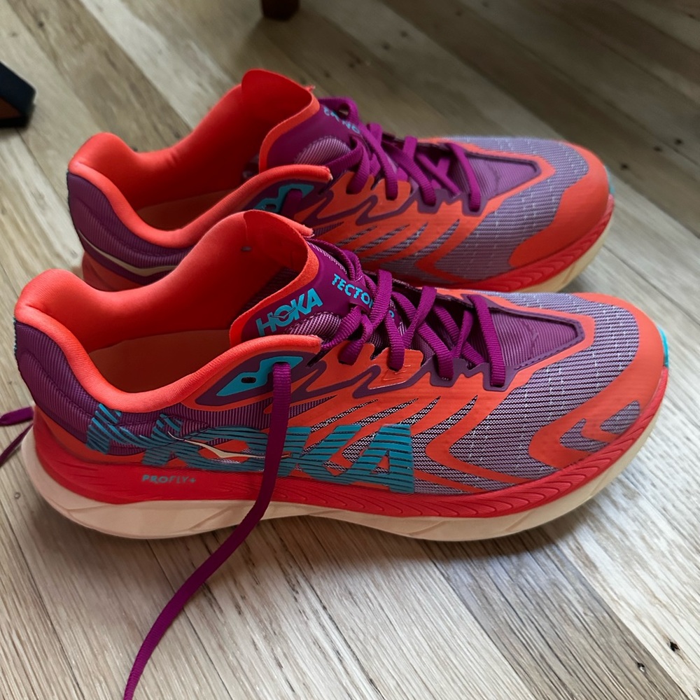Mens Hoka Tecton X 2 US Size 8